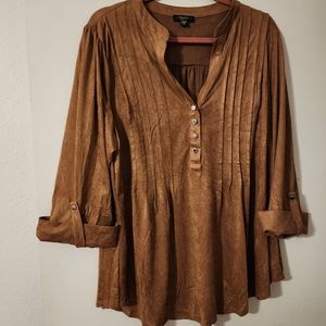 Brown suade 3/4 sleeve top